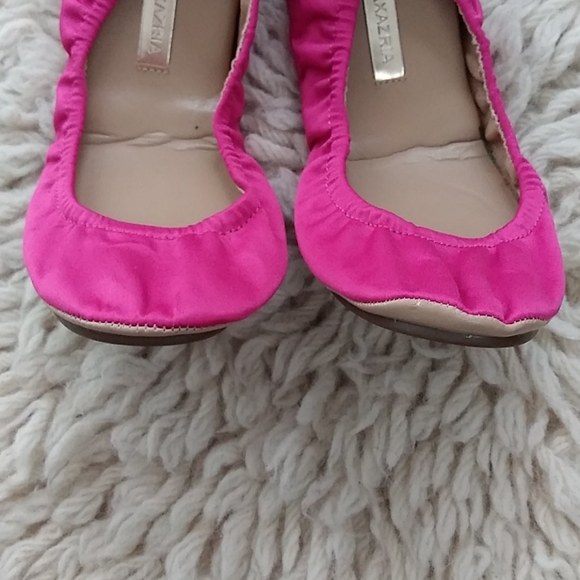 Bcbgmaxazria foldable flats - Picture 2 of 12